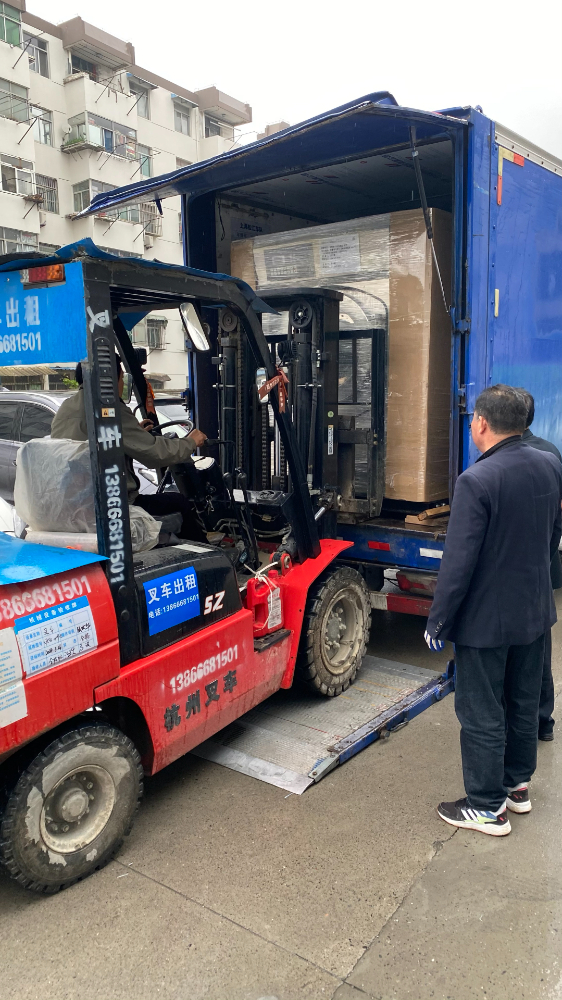 珠江洗滌設(shè)備助力酒店行業(yè)實(shí)現(xiàn)高效洗滌解決方案