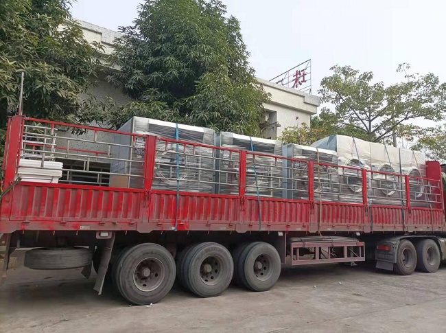 高標(biāo)酒店首選：廣州國(guó)產(chǎn)工業(yè)用洗衣機(jī)XTH-250D，超強(qiáng)布草處理能力實(shí)力廠家直供